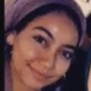 Meet your Posher, Yara